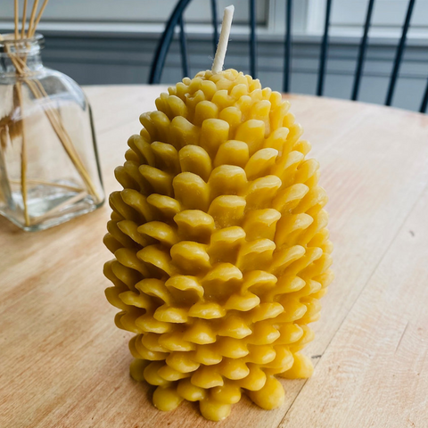 Beeswax Large Acorn Candle